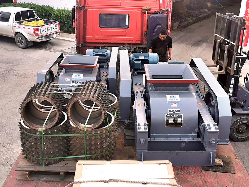 道路瀝青銑刨料用雙齒輥破碎機(jī)效果怎么樣? 道路瀝青銑刨料用雙齒輥破碎機(jī)效果怎么樣?