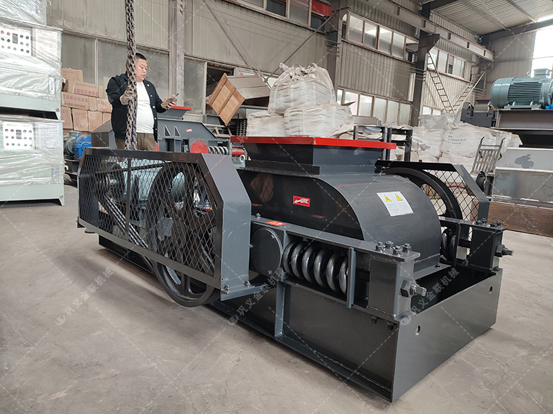 破碎效率翻倍!雙齒輥破碎機如何輕松應(yīng)對高硬度原煤? 破碎效率翻倍!雙齒輥破碎機如何輕松應(yīng)對高硬度原煤?